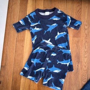 Hanna Andersson Short John Shark Set (kids 6-7)